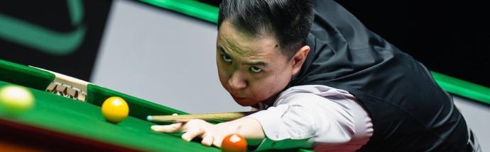 APP下载-轰1杆破百4杆50+！肖国栋5-2赢下德比战，晋级世界大奖赛四强