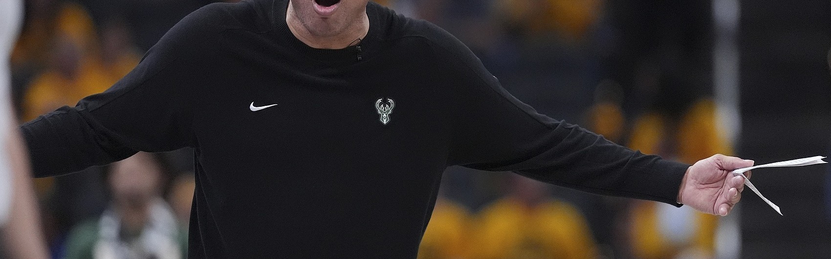 APP下载-曾大打口水仗！Shams曾爆料里弗斯对更衣室失控 老里回怼想念Woj